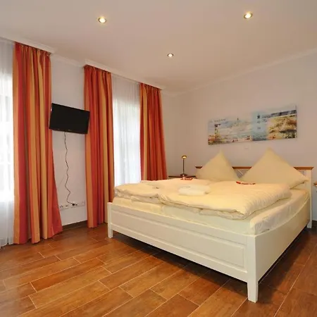 Altes Pastorat 1 * Böhl